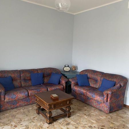 Bella Vista Apartment Canelli Luaran gambar