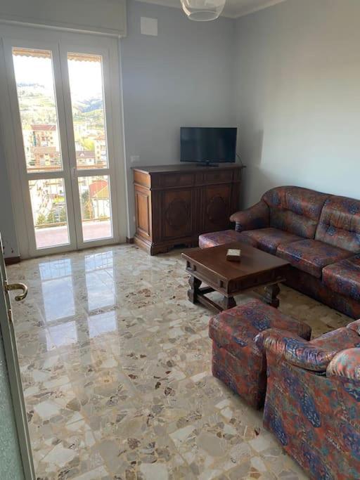 Bella Vista Apartment Canelli Luaran gambar