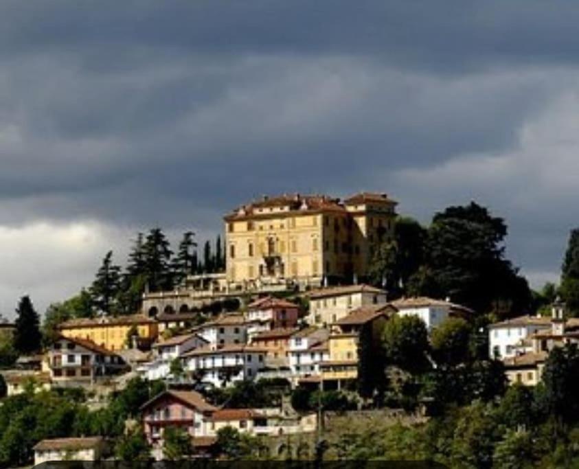 Bella Vista Apartment Canelli Luaran gambar