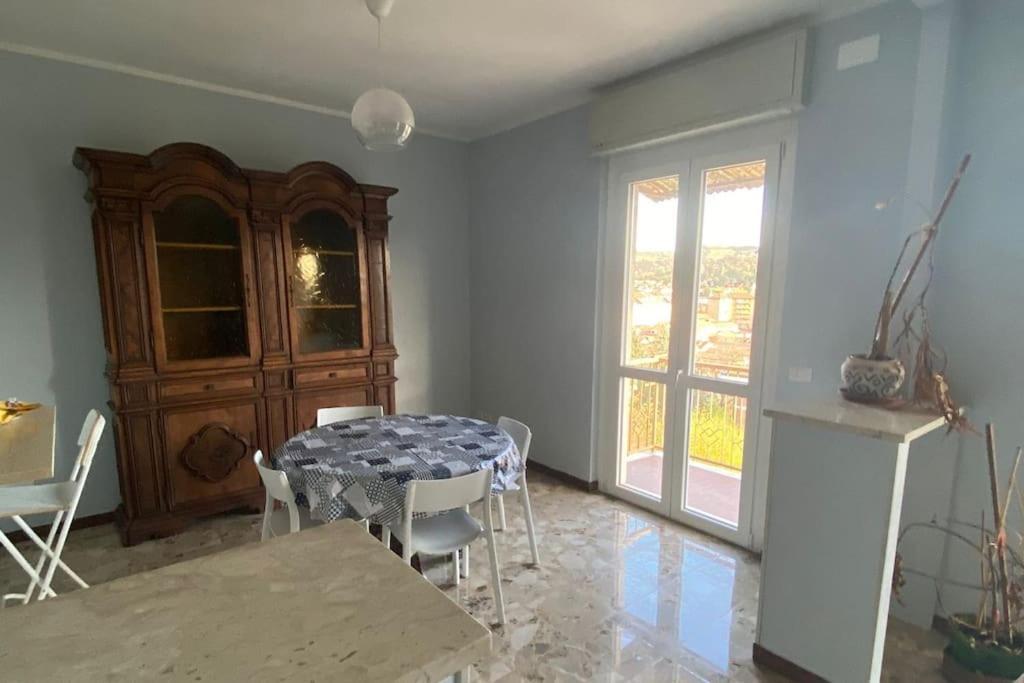 Bella Vista Apartment Canelli Luaran gambar