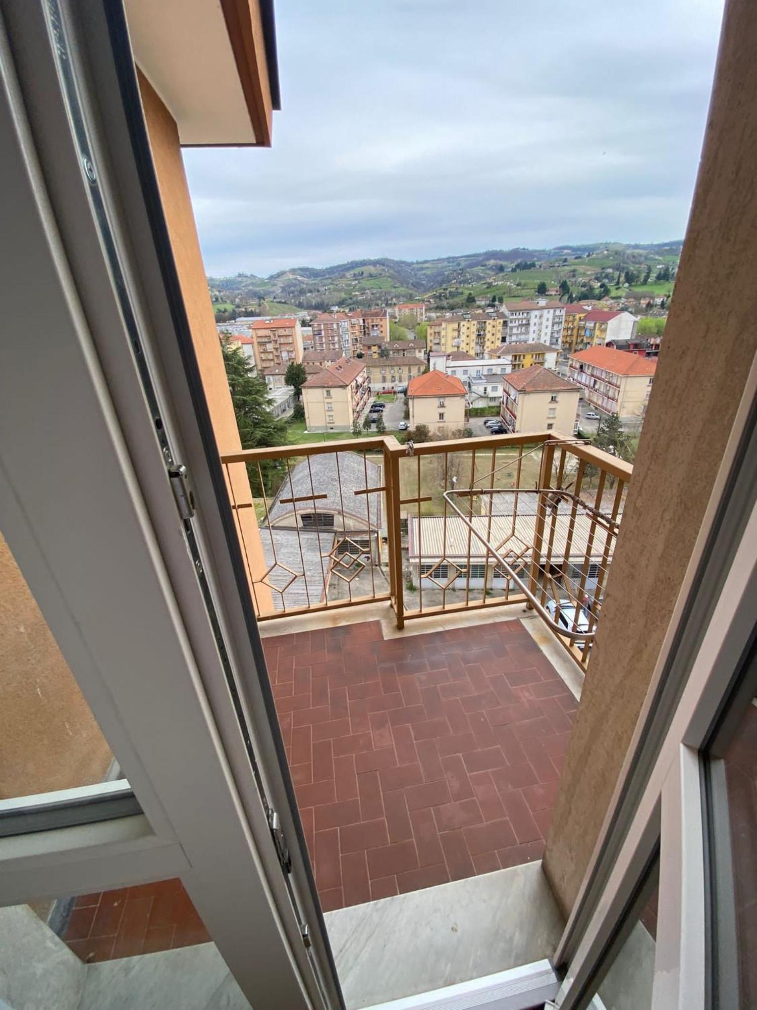 Bella Vista Apartment Canelli Luaran gambar