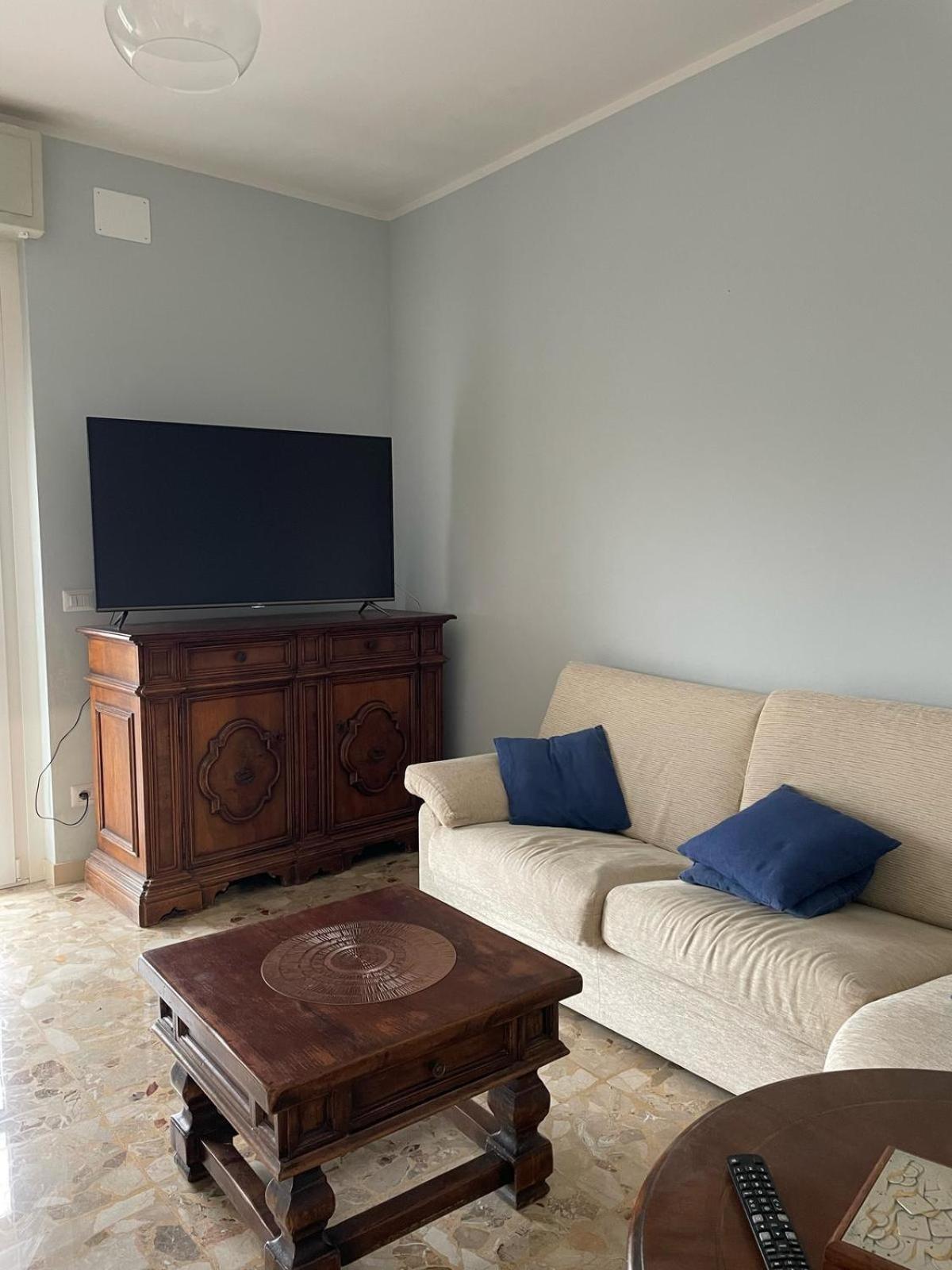 Bella Vista Apartment Canelli Luaran gambar