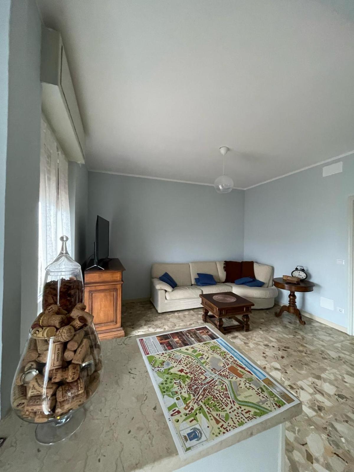 Bella Vista Apartment Canelli Luaran gambar